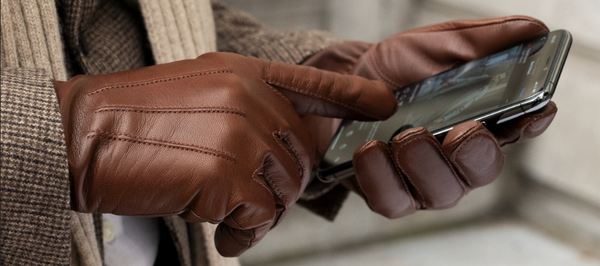 What Makes a True Luxury Leather Glove?