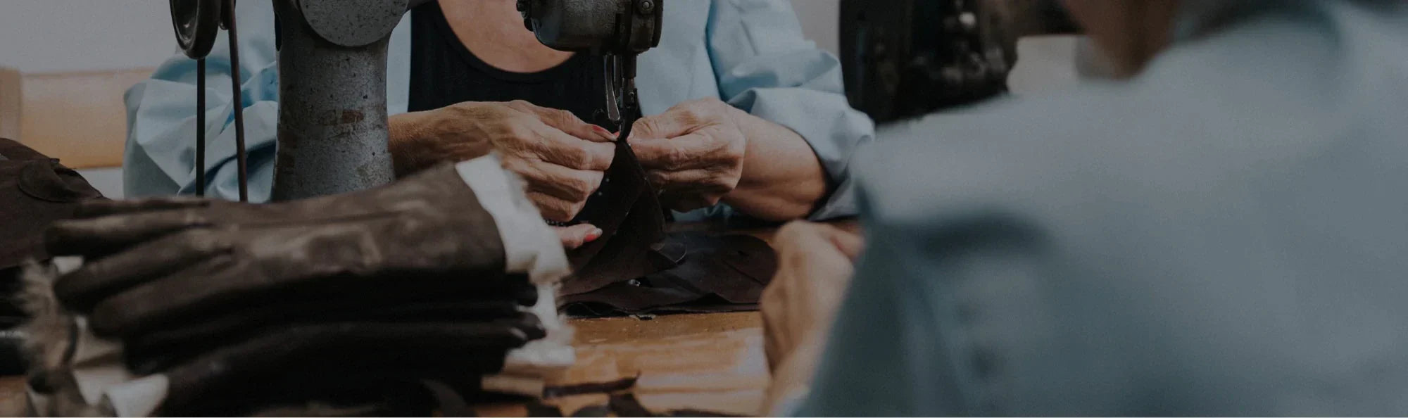 Lambswool Lined Leather Gloves Men