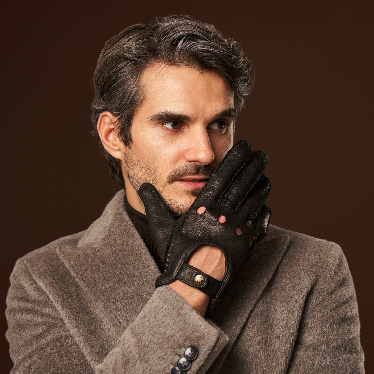 Marcello (black) – Luxurious Italian peccary driving gloves - Fratelli Orsini - Luxury Leather Gloves - Handmade in Italy - 6