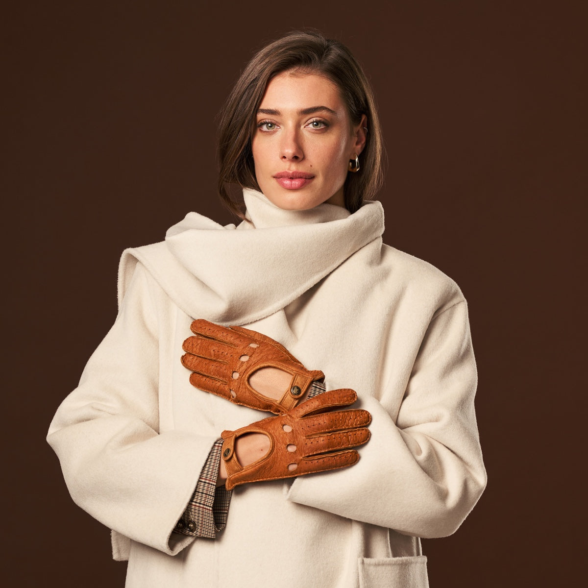 Raffaella (brown) – Luxurious Italian peccary driving gloves - Fratelli Orsini - Luxury Leather Gloves - Handmade in Italy - 8