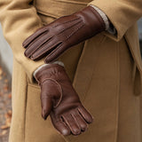 Vittoria (brown) - Italian gloves made of American deerskin leather with cashmere lining - Fratelli Orsini - Luxury Leather Gloves - Handmade in Italy - 8