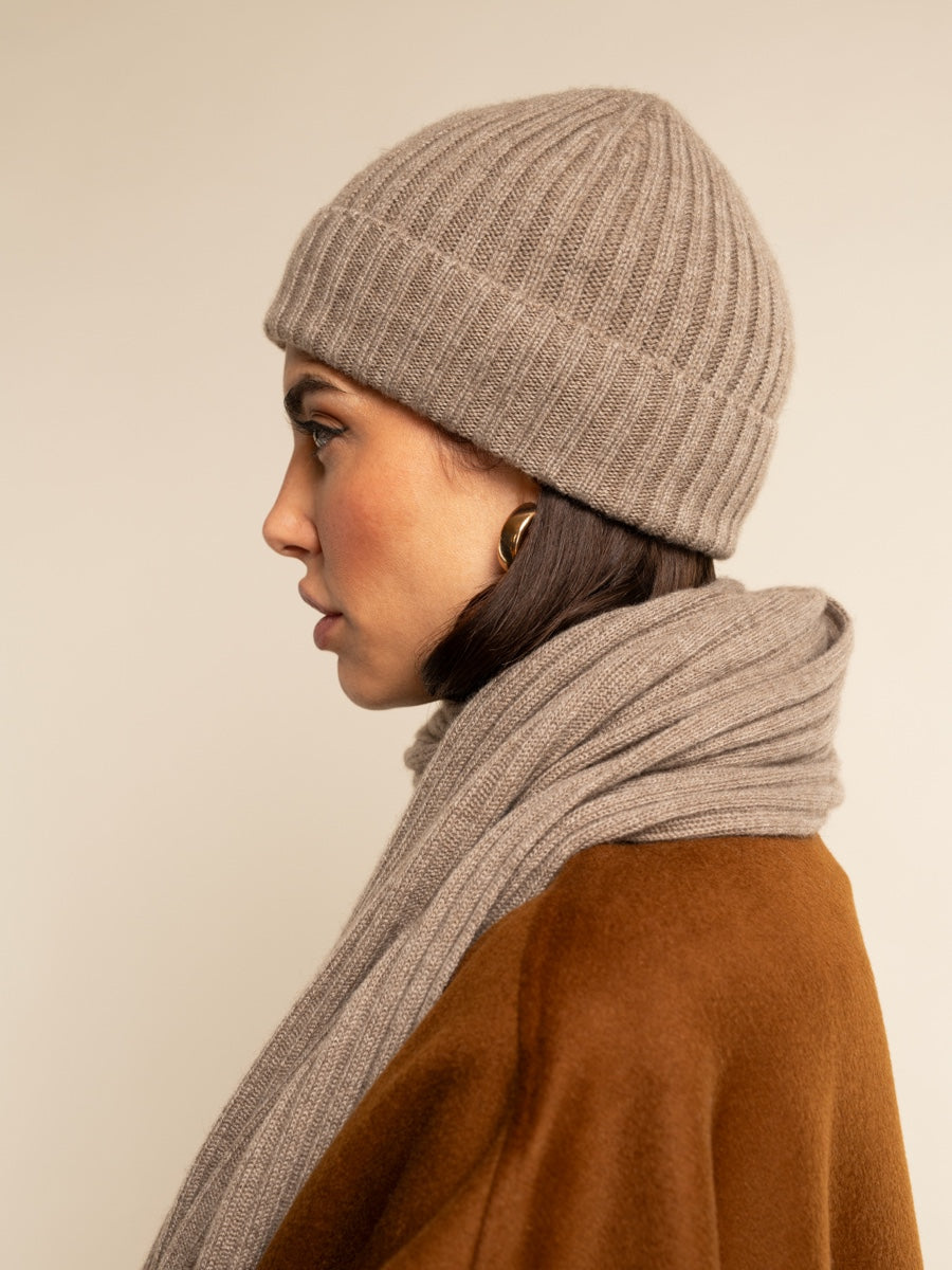 Milano (brown) - 100% cashmere ribbed beanie (unisex)- Fratelli Orsini - Luxury Beanie - Handmade in Italy - 11