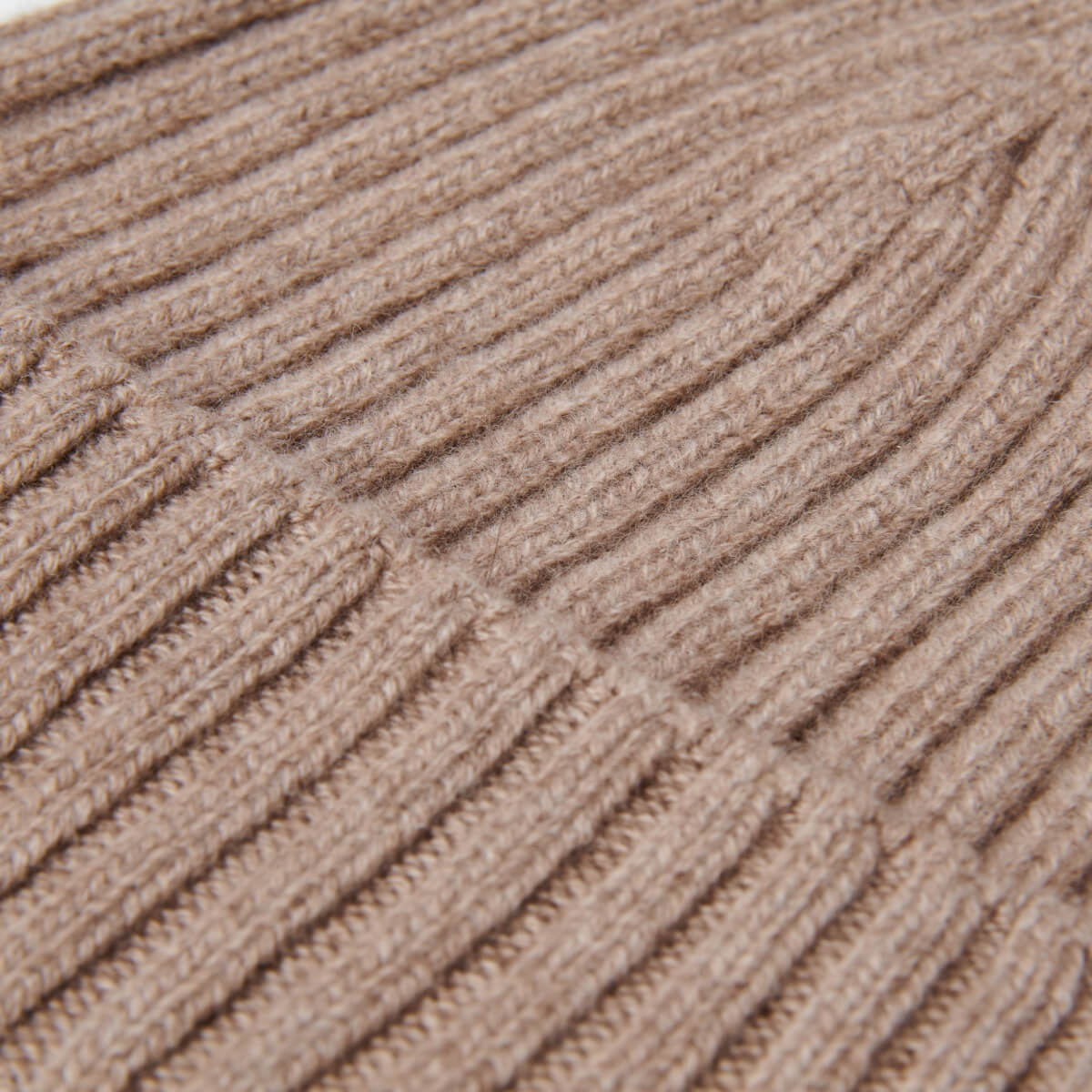 Milano (brown) - 100% cashmere ribbed beanie (unisex)- Fratelli Orsini - Luxury Beanie - Handmade in Italy - 3