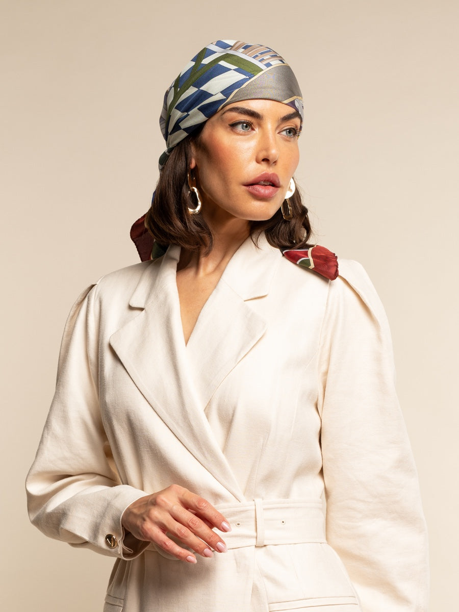 Fiorella (red/blue) - soft and lightweight Italian foulard from pure silk - Fratelli Orsini - Luxury Italian Scarf - Handmade in Italy - 11