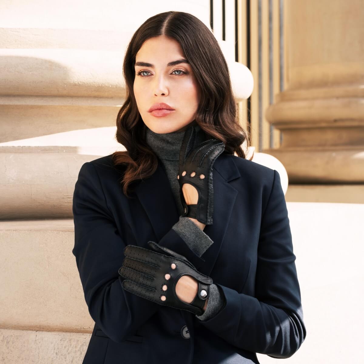 Maria (black) - Italian driving gloves made of American deerskin leather - Fratelli Orsini - Luxury Driving Gloves - Handmade in Italy - 3