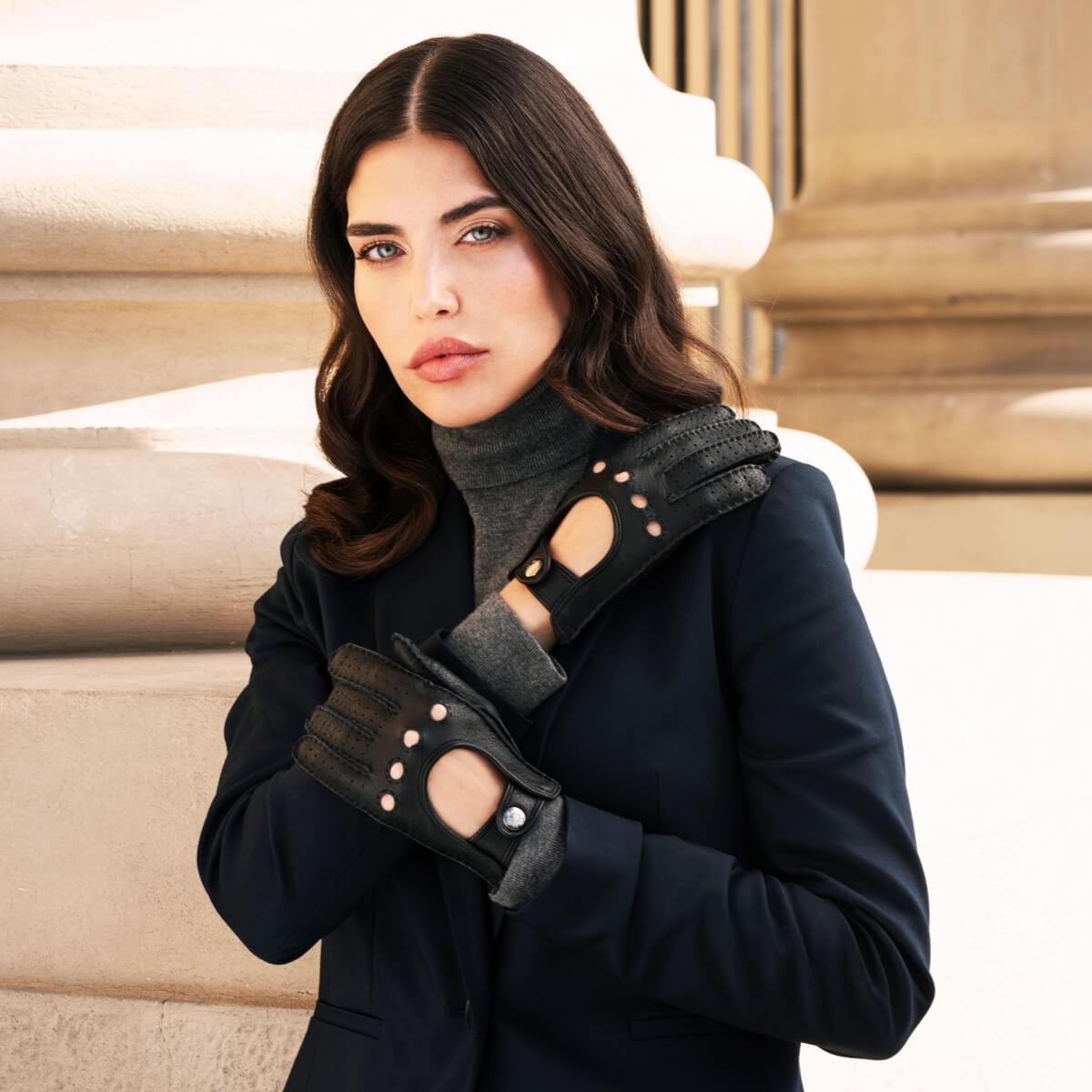 Maria (black) - Italian driving gloves made of American deerskin leather - Fratelli Orsini - Luxury Driving Gloves - Handmade in Italy - 7