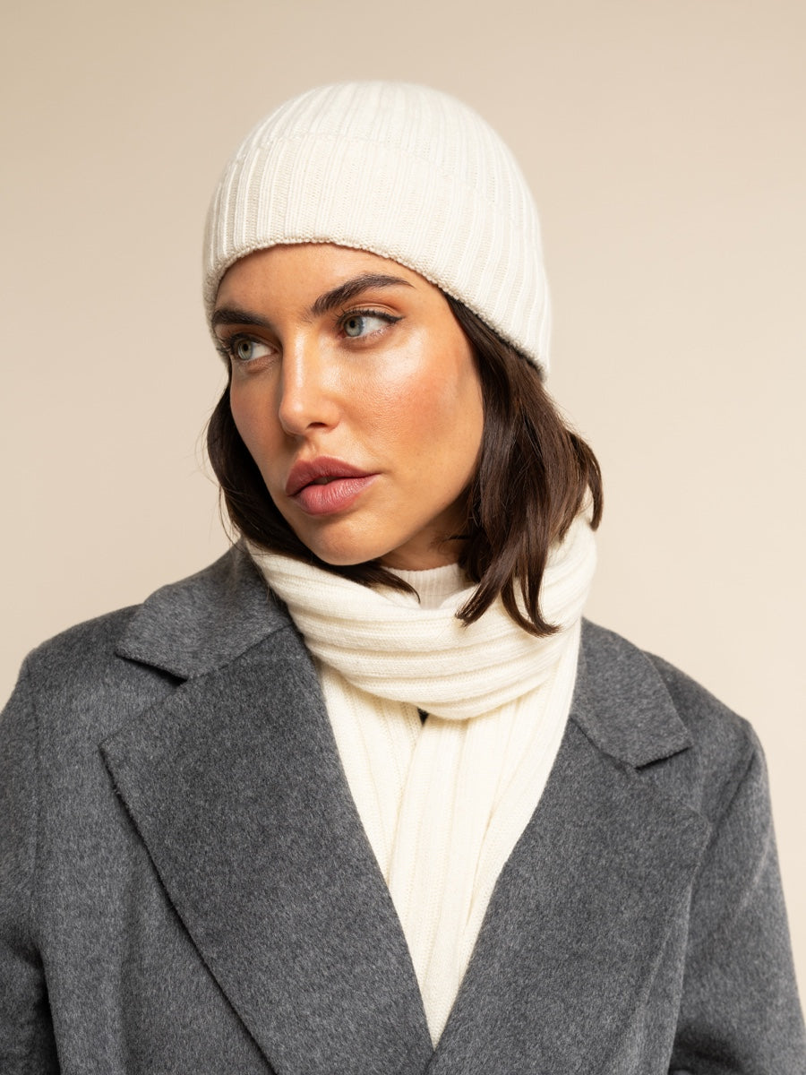 Napoli (cream) - 100% cashmere ribbed scarf (unisex) - Fratelli Orsini - Luxury Cashmere Scarf - Handmade in Italy - 9