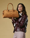 Chiara (Cognac) – Italienische Damenhandtasche aus Kalbsveloursleder (mit Schulterriemen)