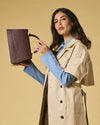 Federica (aubergine) - Sac bandoulière en cuir de veau italien pour femme (avec bandoulière)