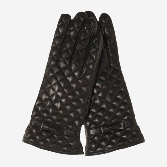 CA4643 (black) - Women's cashmere lined quilted leather gloves with bow