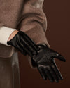 Ciandra (black) - Women's short Italian lambskin leather gloves with swoop back