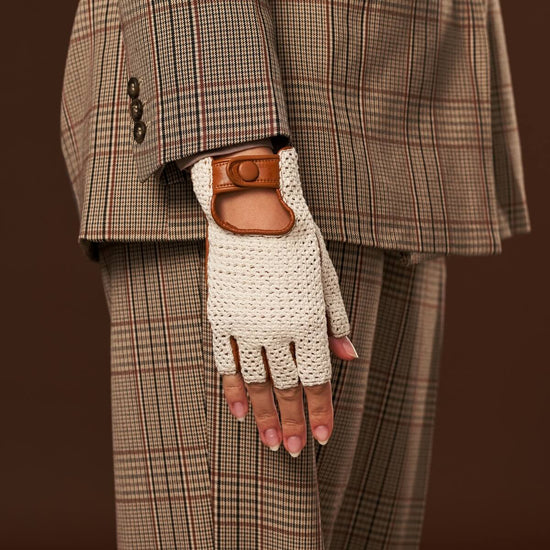 Daniella (cognac) - Hand-sewn Italian crochet driving gloves from lambskin leather - Fratelli Orsini - Luxury Leather Gloves - Handmade in Italy - 5