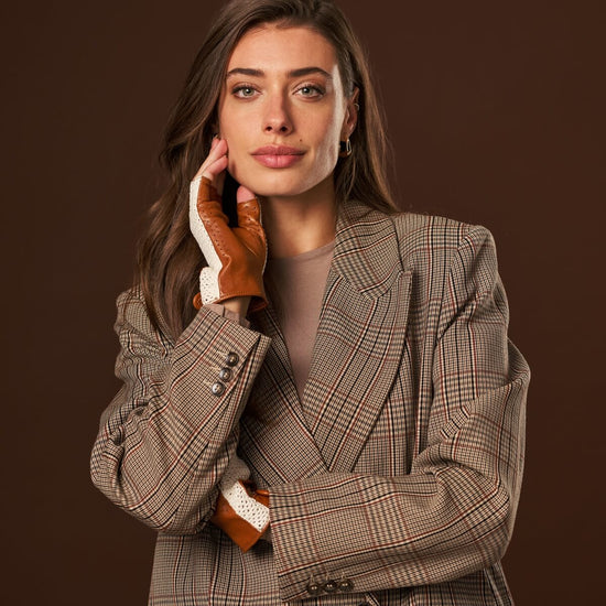 Daniella (cognac) - Hand-sewn Italian crochet driving gloves from lambskin leather - Fratelli Orsini - Luxury Leather Gloves - Handmade in Italy - 11