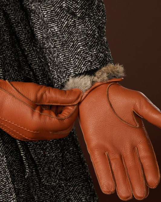 Diego (cognac) - Italian gloves made of American deerskin leather with rabbit fur lining