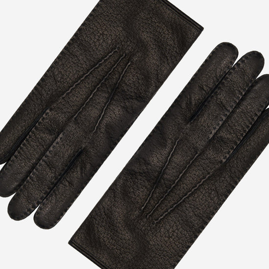 Donatella (black) – Luxurious Italian peccary leather gloves with cashmere lining - Fratelli Orsini - Luxury Leather Gloves - Handmade in Italy - 4