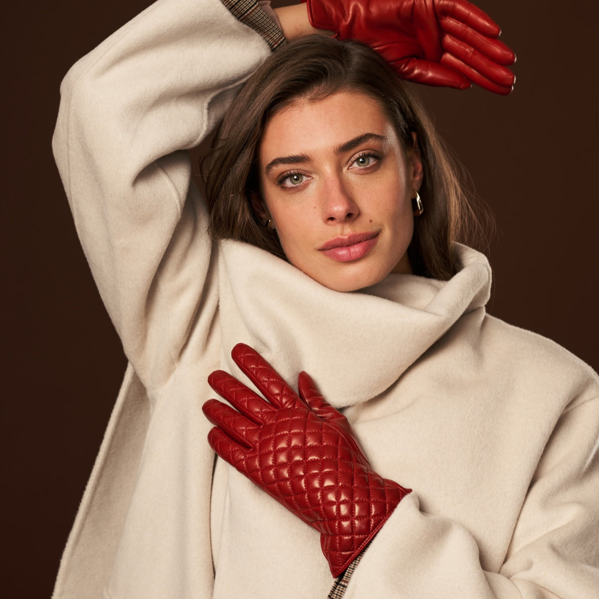 Emilia (red) - classic Italian lambskin leather gloves with cashmere lining and checkered pattern - Fratelli Orsini - Luxury Leather Gloves - Handmade in Italy - 8