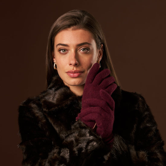 Florentina (red) - Handmade Italian knitted wool gloves with luxurious cashmere lining - Fratelli Orsini - Luxury Leather Gloves - Handmade in Italy - 8