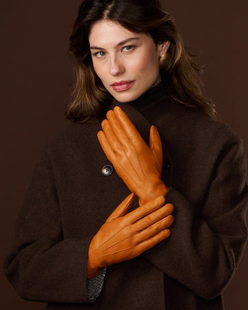 Francesca (cognac) - Italian lambskin leather gloves with brown rabbit fur lining