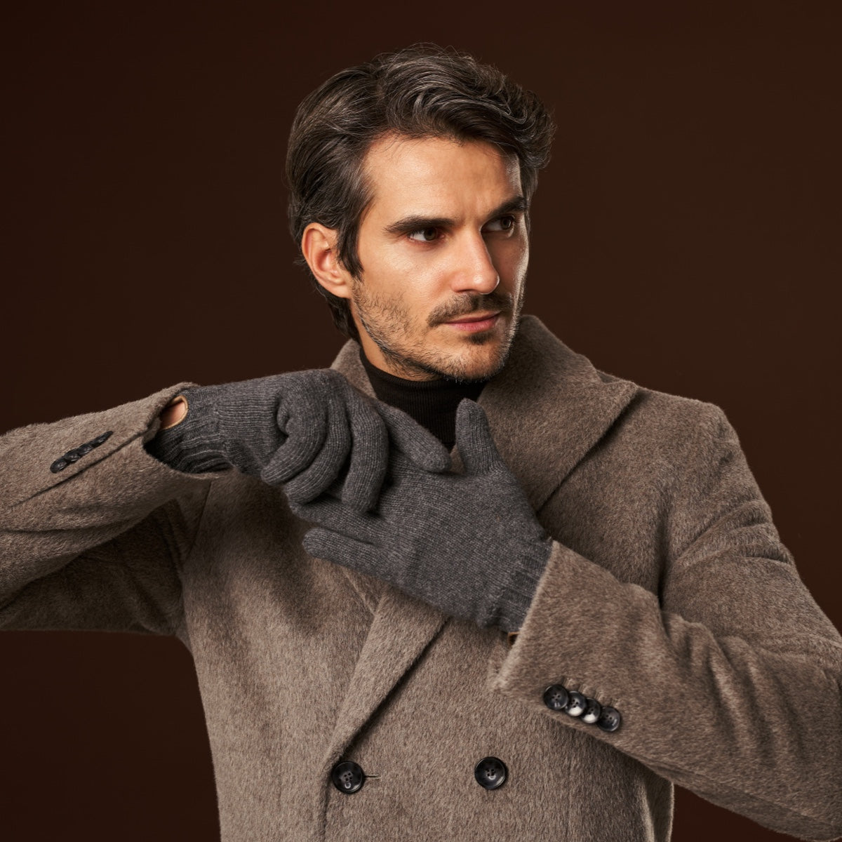 Luciano (grey) - Handmade Italian knitted wool gloves with luxurious cashmere lining - Fratelli Orsini - Luxury Wool Gloves - Handmade in Italy - 6