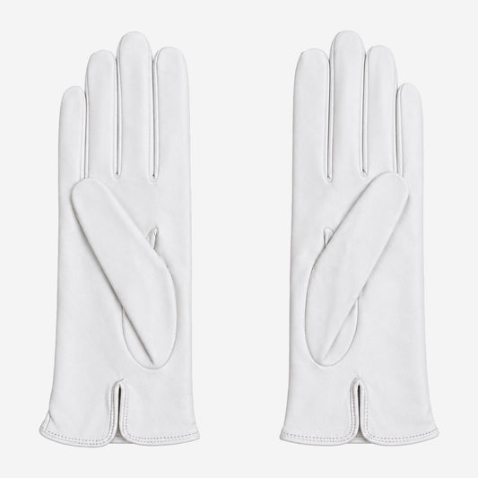 PZ01 (white) – Embroidered unlined Italian lambskin opera gloves