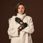 Raffaella (black) – Luxurious Italian peccary driving gloves - Fratelli Orsini - Luxury Leather Gloves - Handmade in Italy - 4