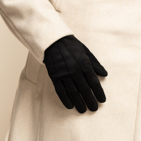 Silvia (black) - suede leather gloves with luxurious cashmere lining - Fratelli Orsini - Luxury Leather Gloves - Handmade in Italy - 7