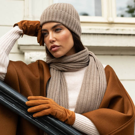 Silvia (cognac) - suede leather gloves with luxurious cashmere lining - Fratelli Orsini - Luxury Leather Gloves - Handmade in Italy - 11