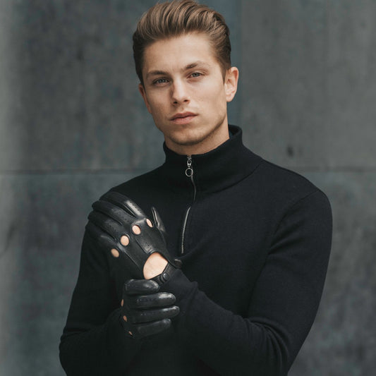 Mario (black) - Italian lambskin leather driving gloves & touchscreen feature - Fratelli Orsini - Luxury Driving Gloves - Handmade in Italy - 5