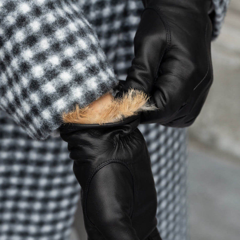 Francesca (black) - Italian lambskin leather gloves with brown fur lining