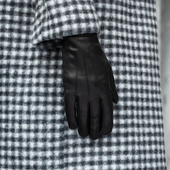 Francesca (black) - Italian lambskin leather gloves with brown rabbit fur lining - Fratelli Orsini - Luxury Leather Gloves - Handmade in Italy - 12