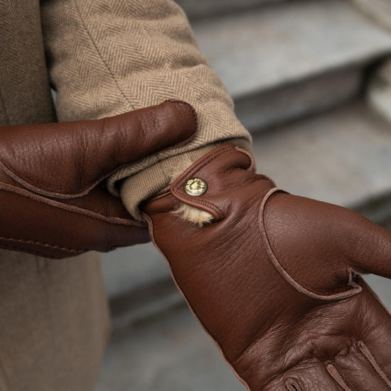 Diego - Italian gloves made of American deerskin leather with rabbit fur lining - Fratelli Orsini - Luxury Leather Gloves - Handmade in Italy - 11