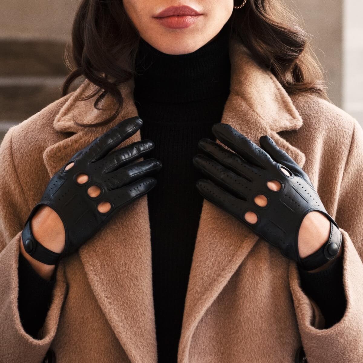 Alessa (black) - classic Italian lambskin leather driving gloves Fratelli Orsini - Luxury Leather Gloves - Handmade in Italy - 7