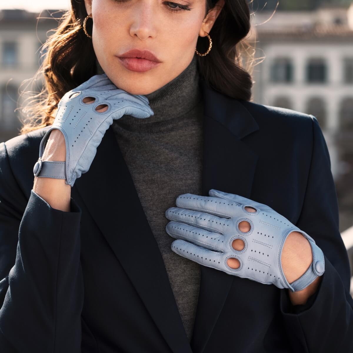 Alessa (sky) - classic Italian lambskin leather driving gloves - Fratelli Orsini - Luxury Leather Gloves - Handmade in Italy - 6