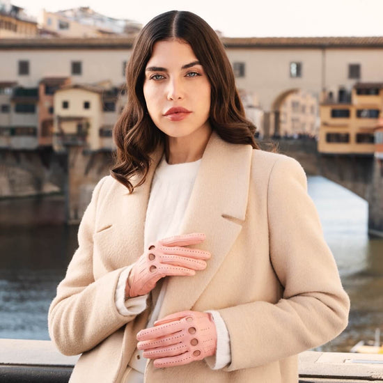 Alessa (pink) - classic Italian lambskin leather driving gloves - Fratelli Orsini - Luxury Leather Gloves - Handmade in Italy - 4