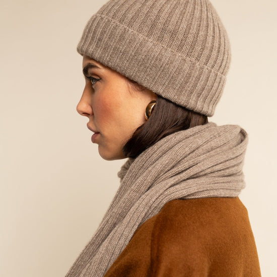 Milano (brown) - 100% cashmere ribbed beanie (unisex)- Fratelli Orsini - Luxury Beanie - Handmade in Italy - 11