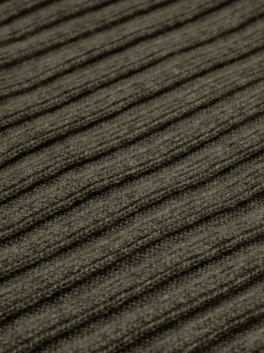 Napoli (dark green) - 100% cashmere ribbed scarf (unisex) - Fratelli Orsini - Luxury Cashmere Scarf - Handmade in Italy - 2