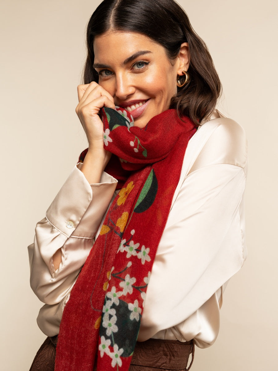 Evelina (red) - soft and lightweight Italian scarf from premium wool - Fratelli Orsini - Luxury Italian Scarf - Handmade in Italy - 5