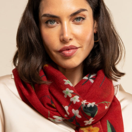 Evelina (red) - soft and lightweight Italian scarf from premium wool - Fratelli Orsini - Luxury Italian Scarf - Handmade in Italy - 9