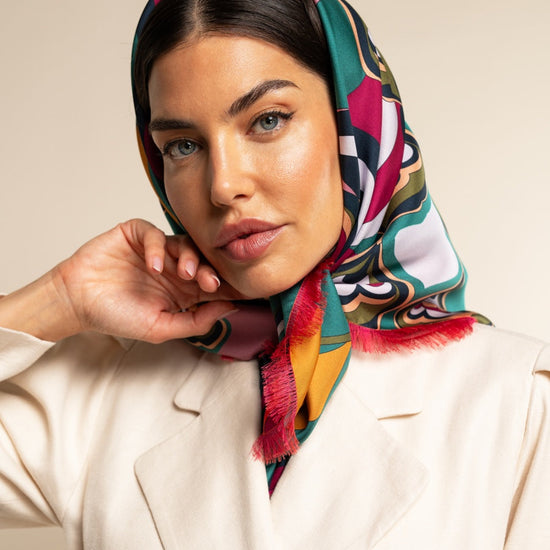Giorgia (green/pink) - soft and lightweight Italian foulard from pure silk  - Fratelli Orsini - Luxury Italian Scarf - Handmade in Italy - 12