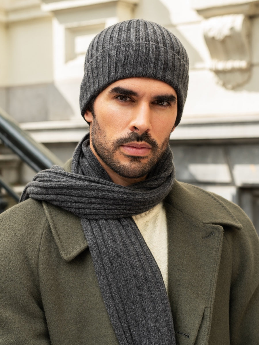 Milano (dark grey) - 100% cashmere ribbed beanie (unisex) - Fratelli Orsini - Luxury Beanie - Handmade in Italy -   5