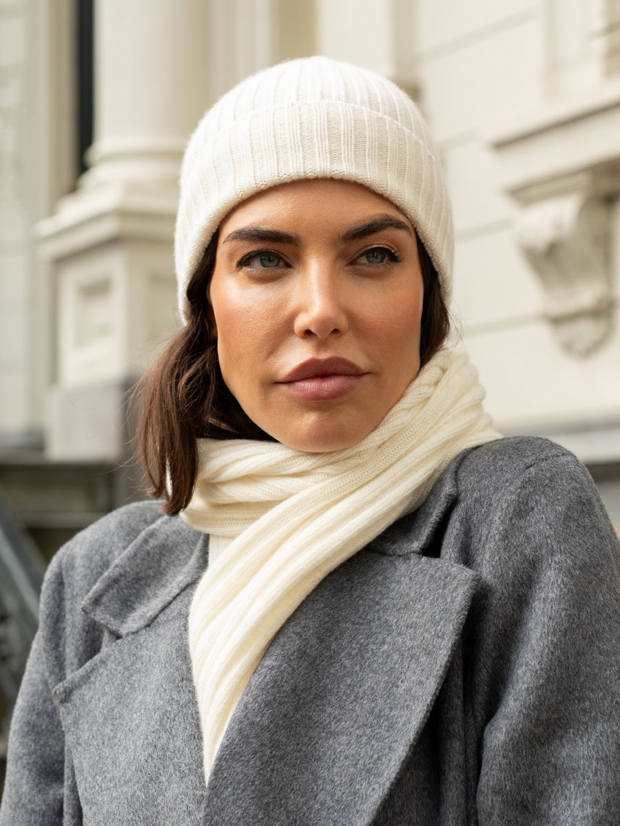 Napoli (cream) - 100% cashmere ribbed scarf (unisex) - Fratelli Orsini - Luxury Cashmere Scarf - Handmade in Italy - 15