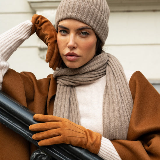 Milano (brown) - 100% cashmere ribbed beanie (unisex)- Fratelli Orsini - Luxury Beanie - Handmade in Italy -  15