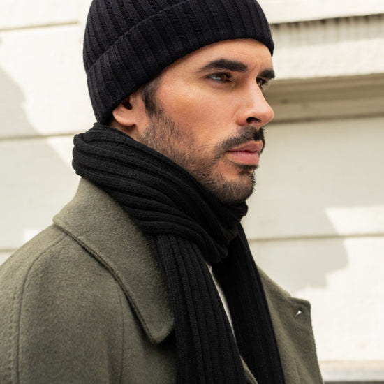 Napoli (black) - 100% cashmere ribbed scarf (unisex)  - Fratelli Orsini - Luxury Cashmere Scarf - Handmade in Italy - 8