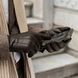 Giovanni (brown) - classic Italian lambskin leather gloves with cashmere lining & touchscreen feature