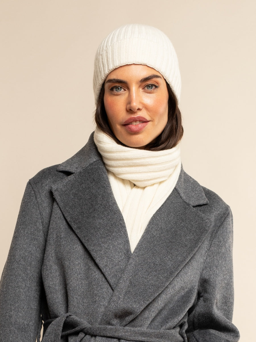 Napoli (cream) - 100% cashmere ribbed scarf (unisex) - Fratelli Orsini - Luxury Cashmere Scarf - Handmade in Italy - 13