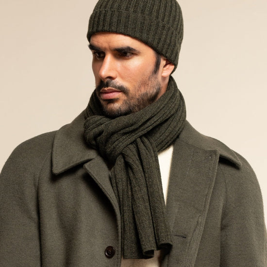 Napoli (dark green) - 100% cashmere ribbed scarf (unisex) - Fratelli Orsini - Luxury Cashmere Scarf - Handmade in Italy - 5
