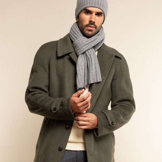 Napoli (light grey) - 100% cashmere ribbed scarf (unisex) - Fratelli Orsini - Luxury Cashmere Scarf - Handmade in Italy - 5