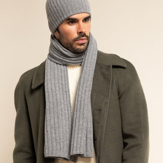 Napoli (light grey) - 100% cashmere ribbed scarf (unisex) - Fratelli Orsini - Luxury Cashmere Scarf - Handmade in Italy - 8