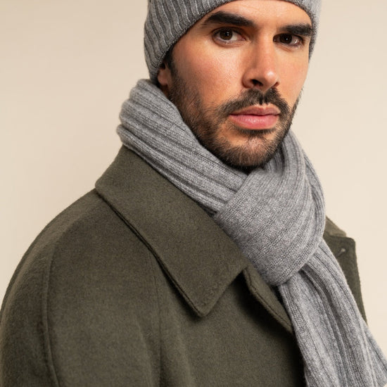 Napoli (light grey) - 100% cashmere ribbed scarf (unisex) - Fratelli Orsini - Luxury Cashmere Scarf - Handmade in Italy - 10
