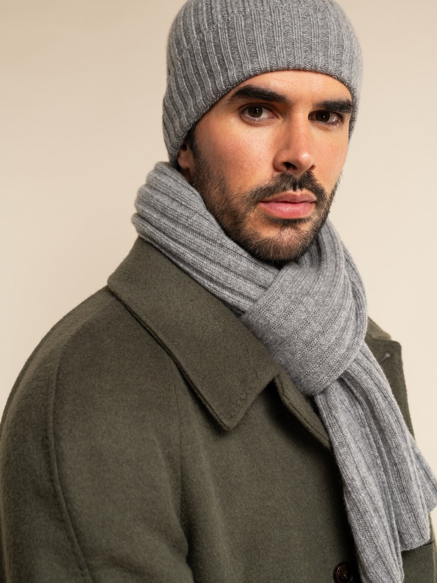 Napoli (light grey) - 100% cashmere ribbed scarf (unisex) - Fratelli Orsini - Luxury Cashmere Scarf - Handmade in Italy - 10